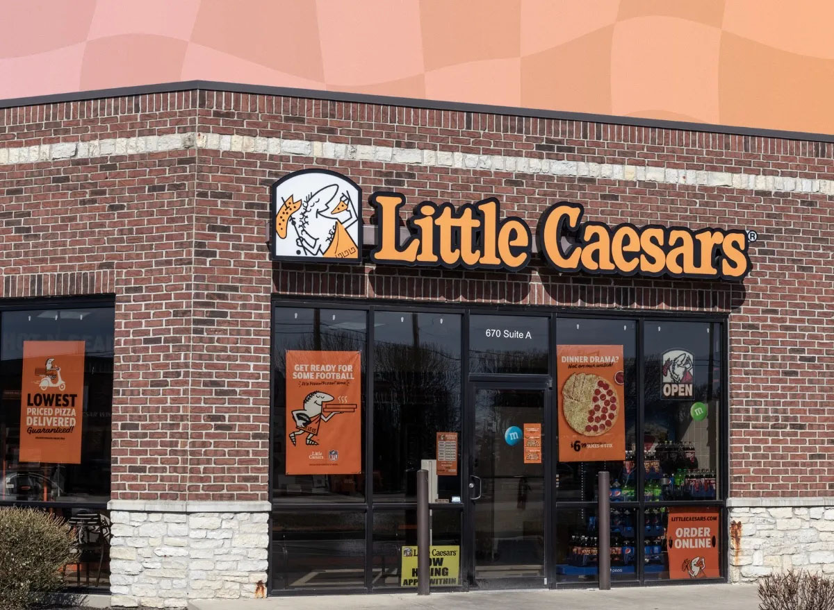 What Time Does Little Caesars Start and Stop Serving Lunch