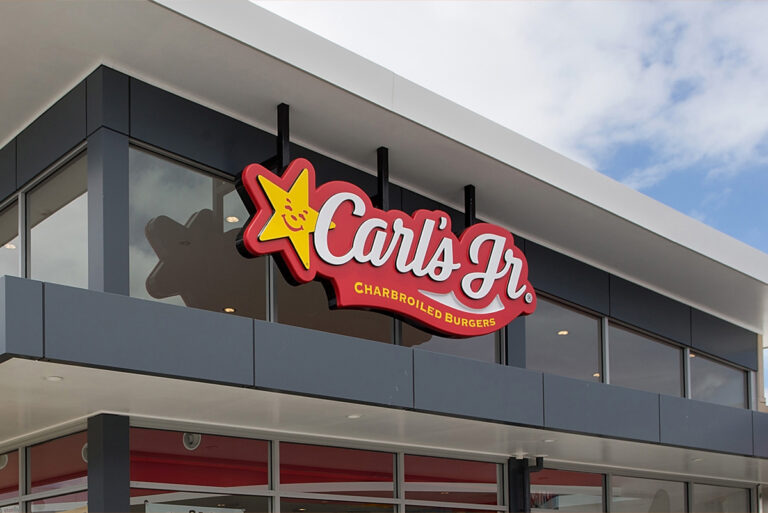 What Time Does Carls JR Start Serving Lunch? [Answered]