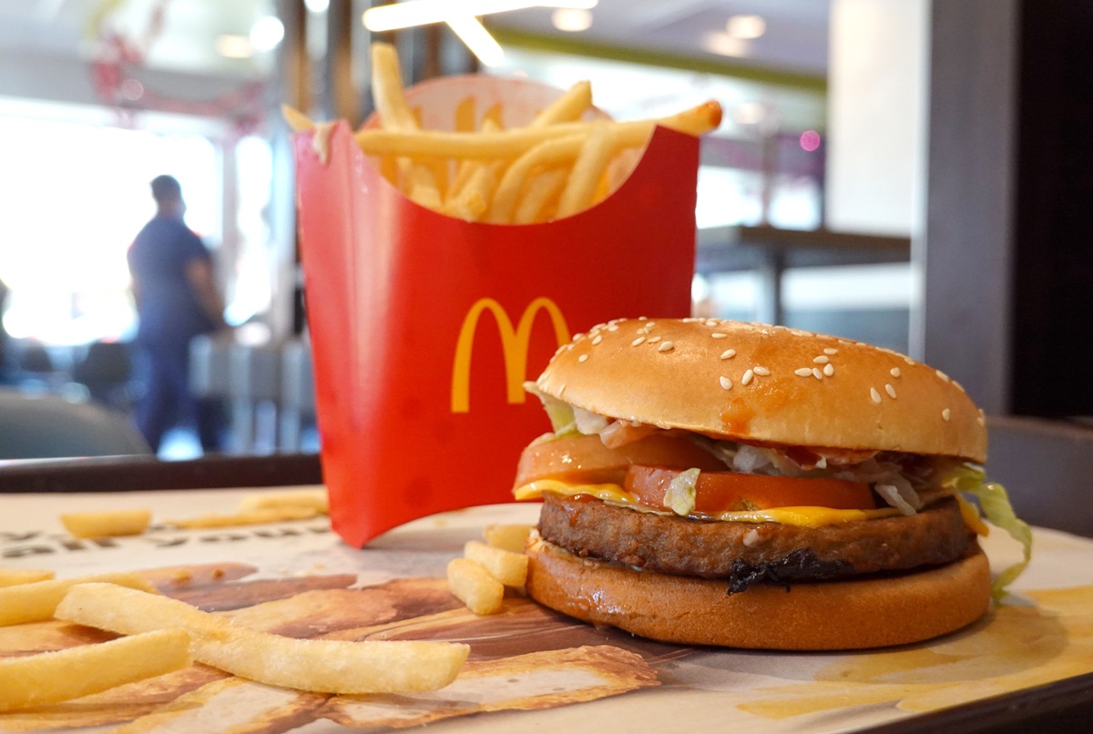 What Time Mcdonald's Start and Stop Serve Lunch